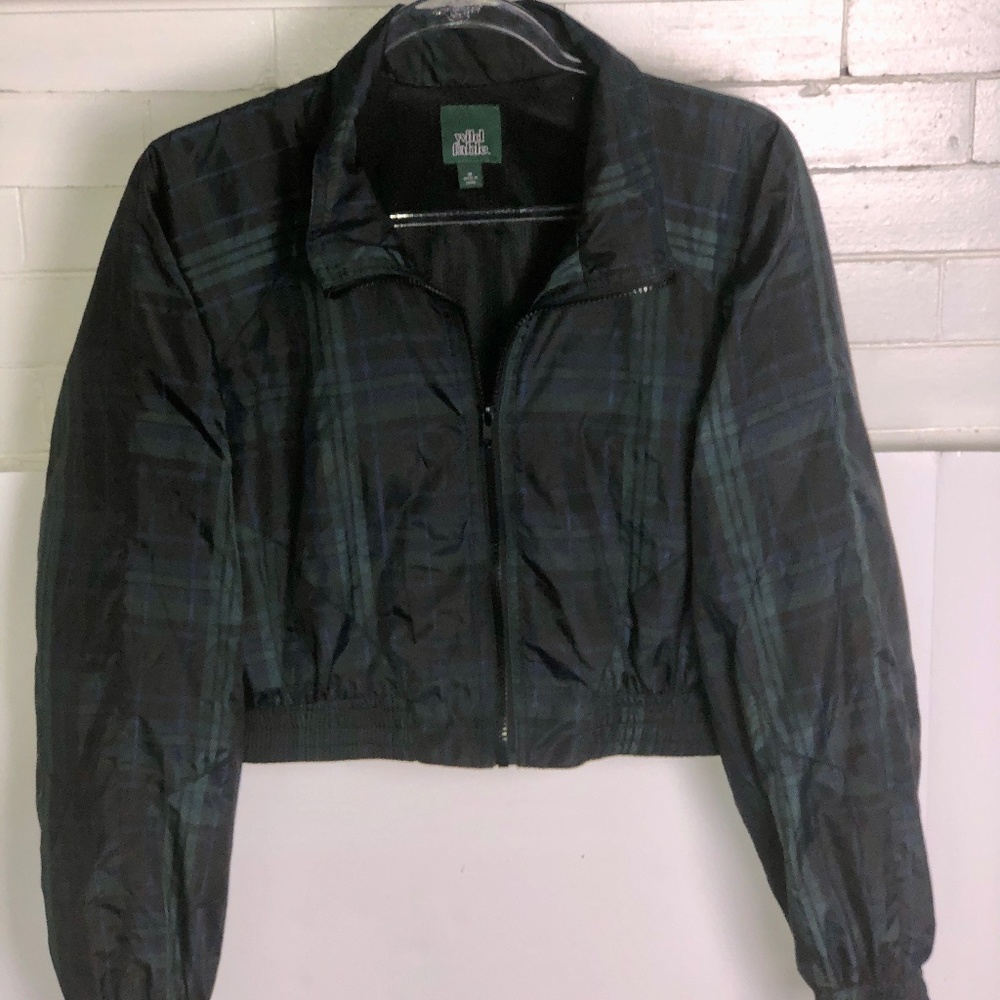 wild fable green plaid windbreaker track jacket cropped medium